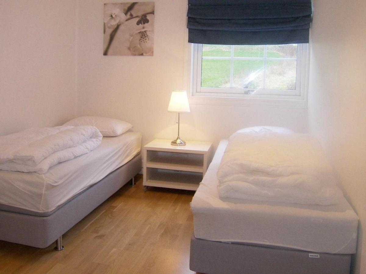 Two-Bedroom Holiday Home In Leikanger Leikanger  Exteriör bild